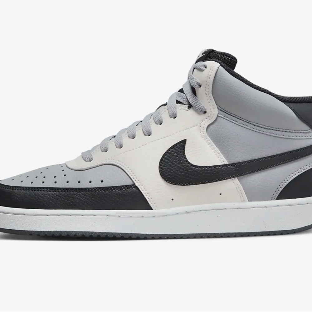 Nike Court Vision Mid Men’s Shoes sz. 8.5
